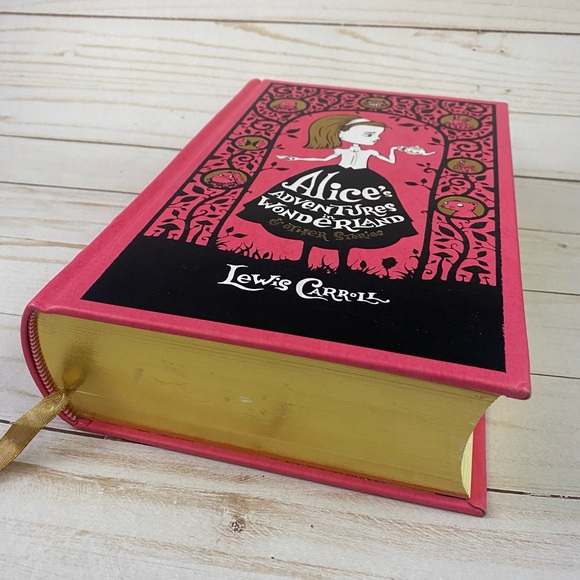 Alice's Adventures in Wonderland and Other Stories Barnes & Noble Unread - Picture 5 of 12